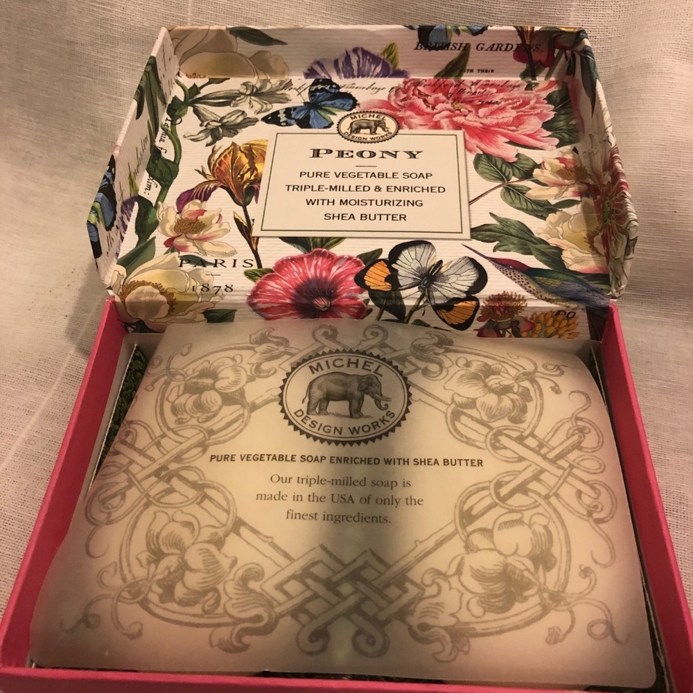 Michel Design Works: 2 bars shea soap: peony